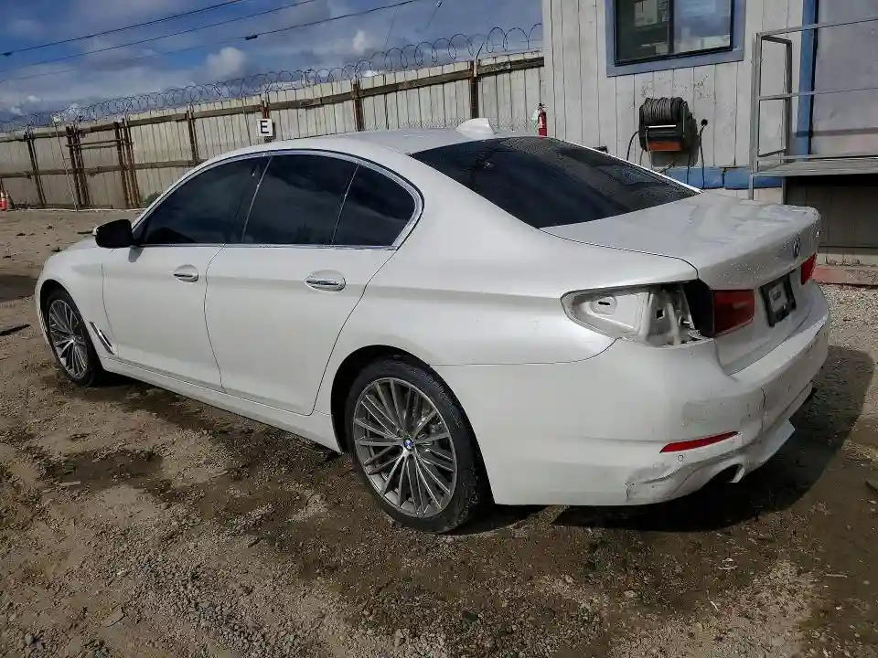 WBAJA5C52JWA36003 2018 BMW 5 SERIES-1