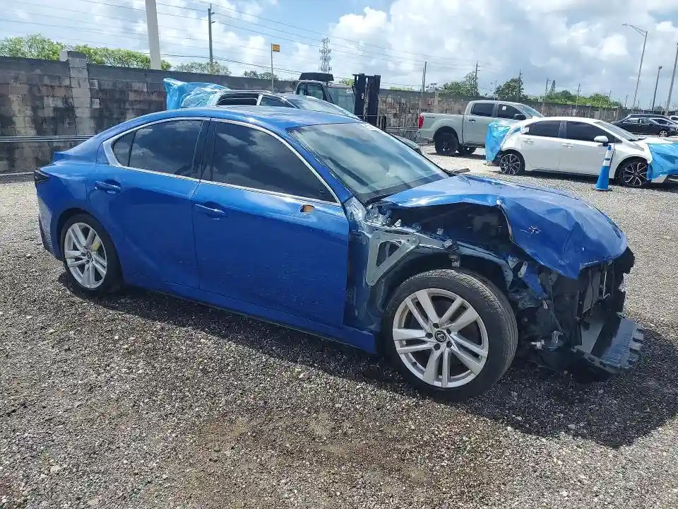 JTHCA1D29R5130143 2024 LEXUS IS 300 BAS-3