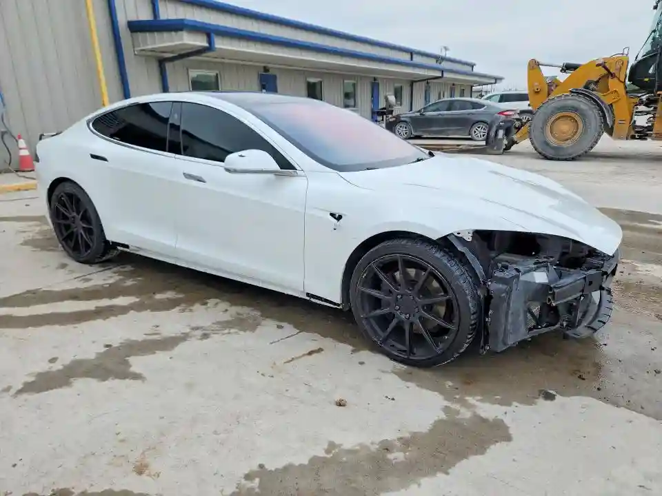 5YJSA1E29KF340659 2019 TESLA MODEL S-3