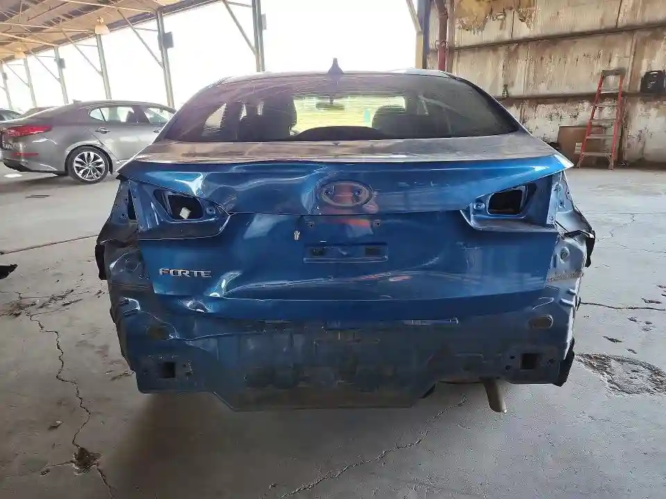 KNAFX4A69E5080308 2014 KIA FORTE-5