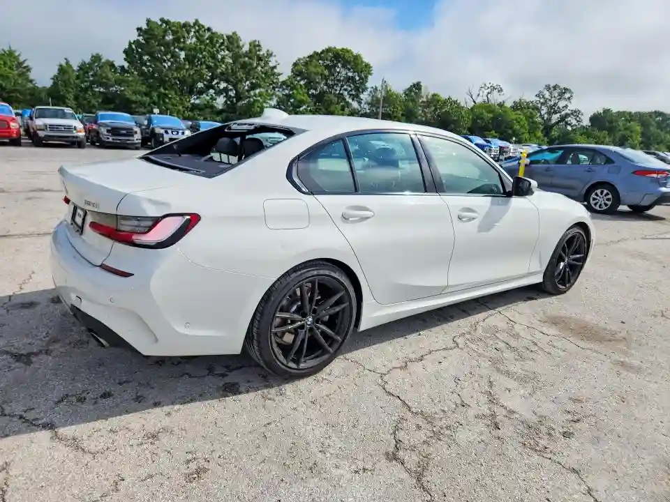 3MW5R7J09L8B45113 2020 BMW 3 SERIES-2