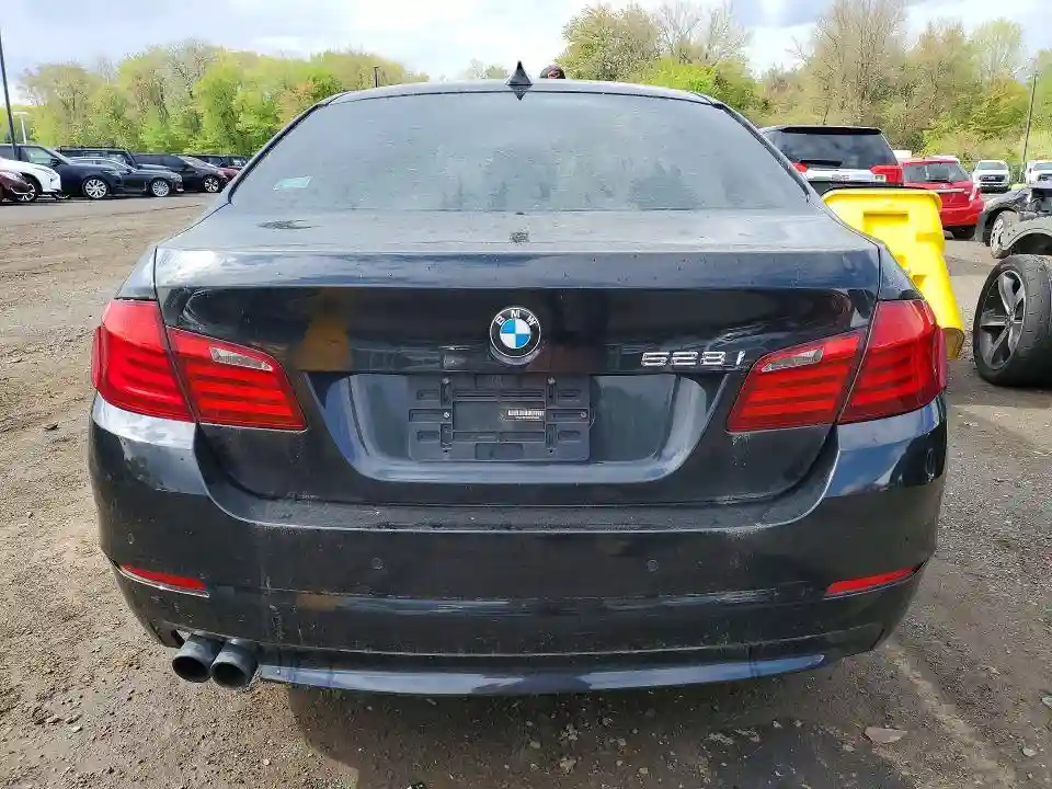 WBAXH5C57CDW04683 2012 BMW 5 SERIES-5