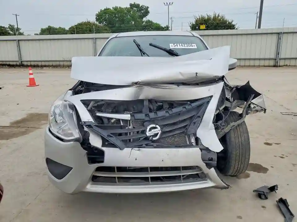 3N1CN7AP7JK397514 2018 NISSAN VERSA-4