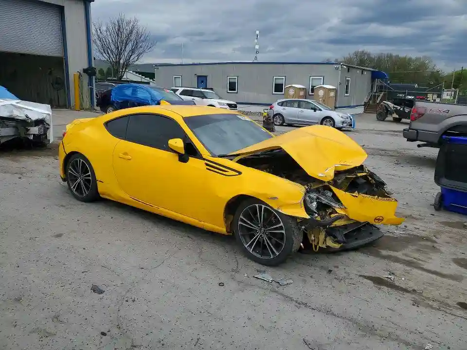 JF1ZNAA16F8706637 2015 SCION FRS-3