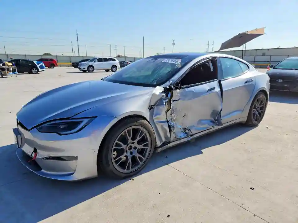 5YJSA1E58SF551202 2025 TESLA MODEL S-0