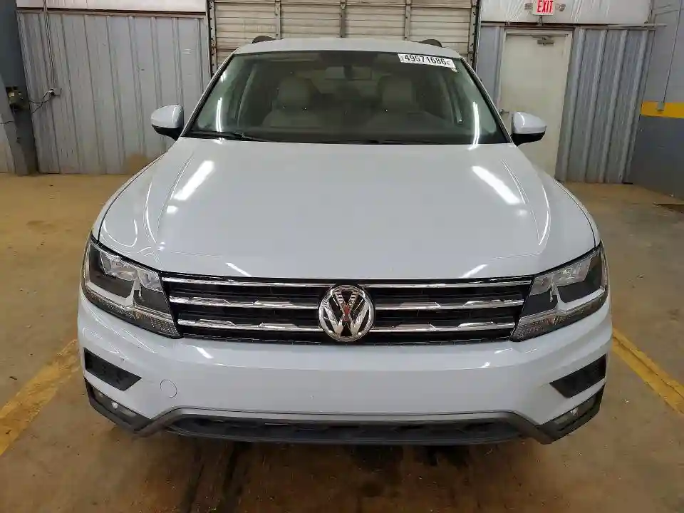 3VV1B7AX9JM035140 2018 VOLKSWAGEN TIGUAN-4