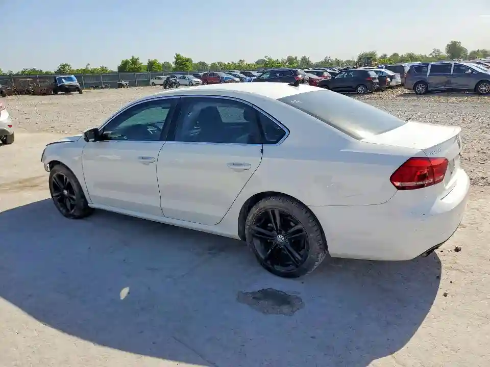 1VWBS7A36EC112132 2014 VOLKSWAGEN PASSAT-1