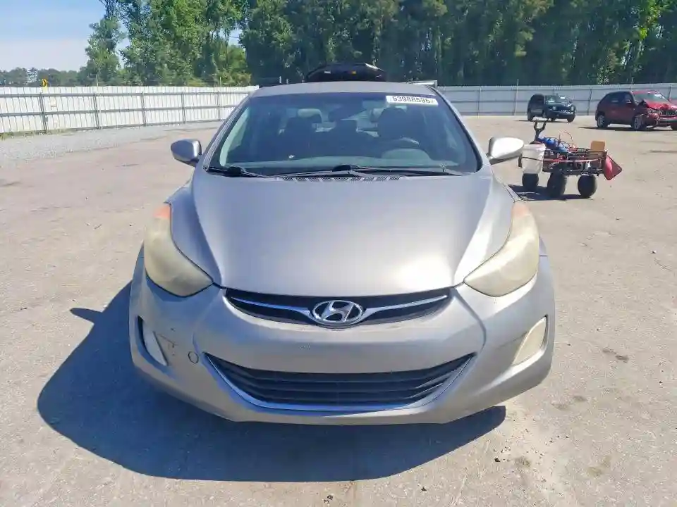 KMHDH4AE7DU557316 2013 HYUNDAI ELANTRA-4