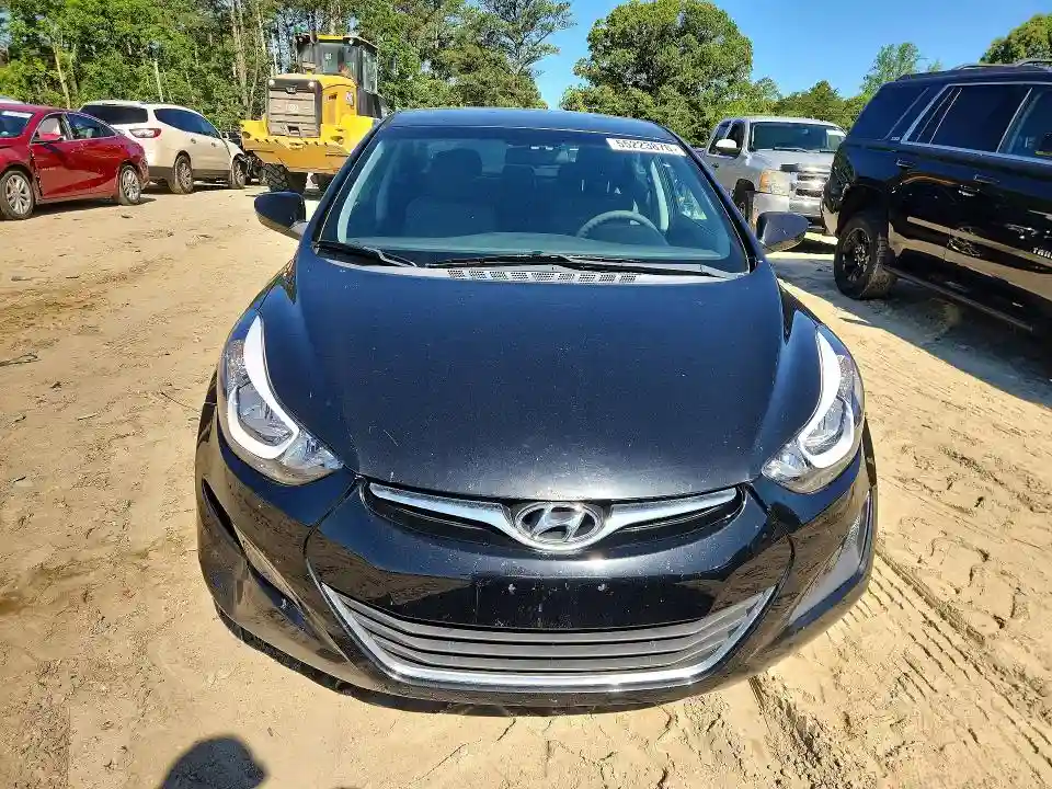 5NPDH4AEXEH460045 2014 HYUNDAI ELANTRA-4