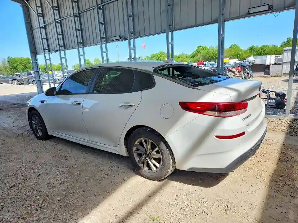 5XXGT4L38KG327122 2019 KIA OPTIMA-1
