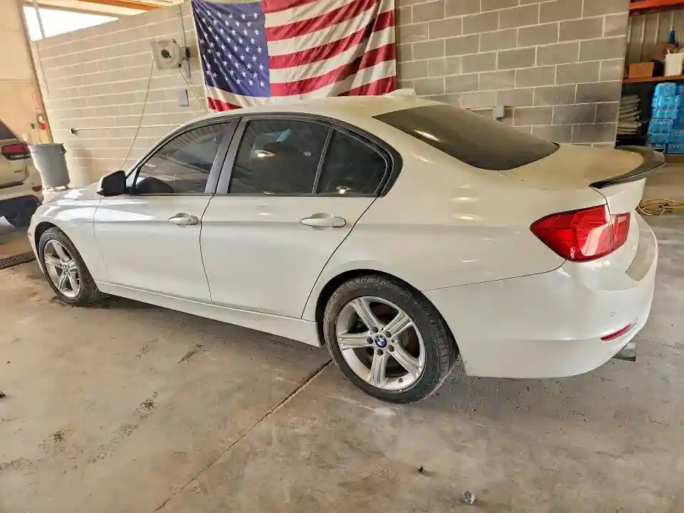 WBA3C3G57FNS74909 2015 BMW 3 SERIES-1