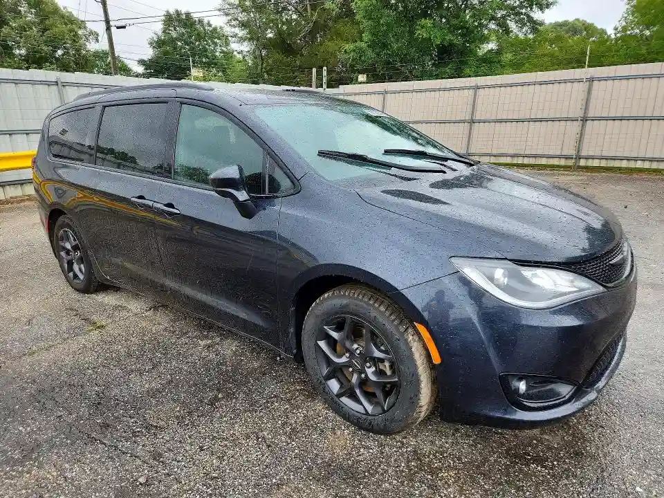2C4RC1BGXKR629157 2019 CHRYSLER PACIFICA-3