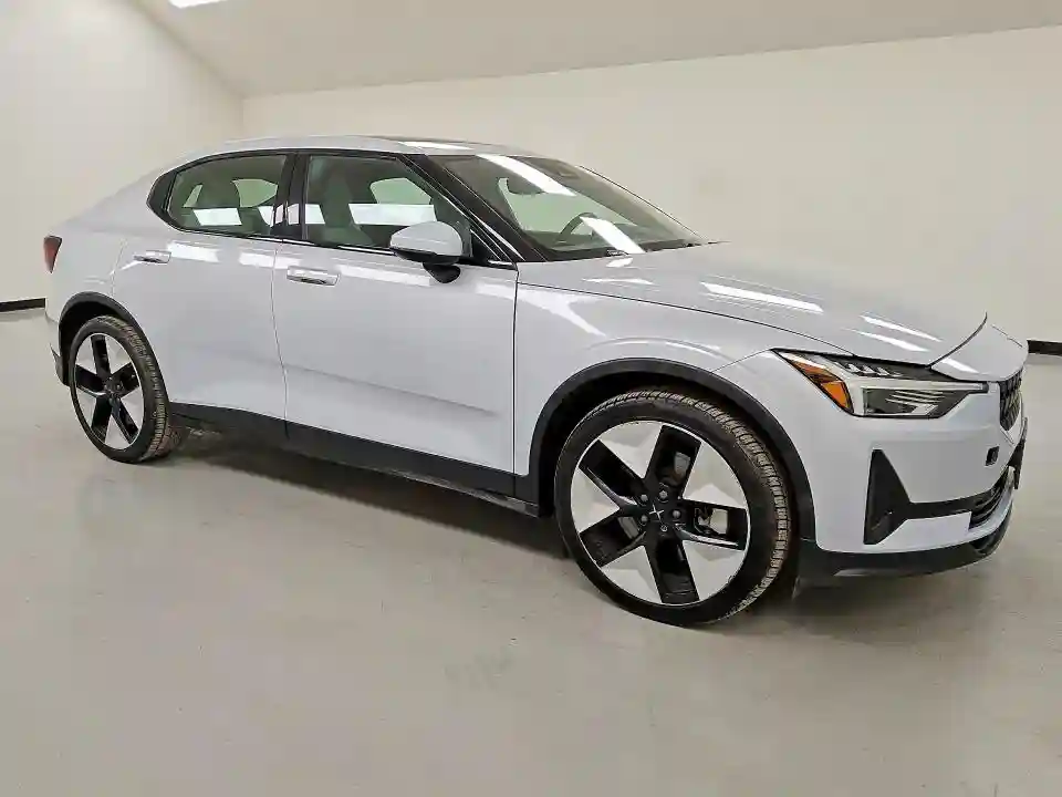 YSMED3KA6PL136373 2023 POLESTAR 2-3