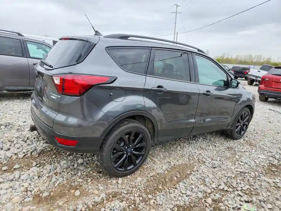 1FMCU9J98KUC39225 2019 FORD ESCAPE-2