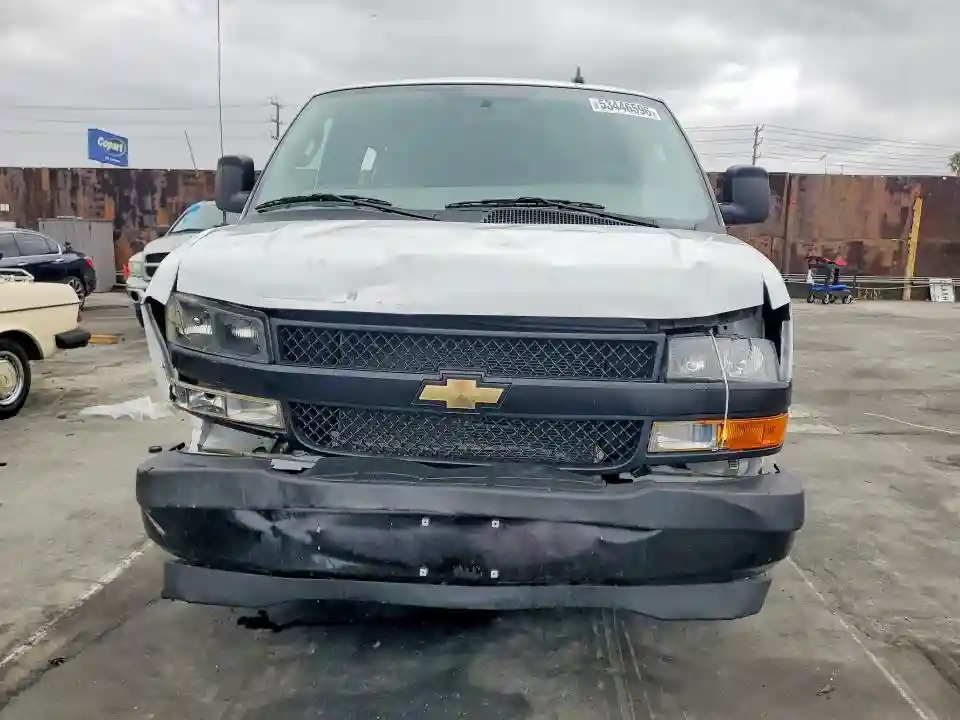 1GAZGNFP3P1234182 2023 CHEVROLET EXPRESS-4
