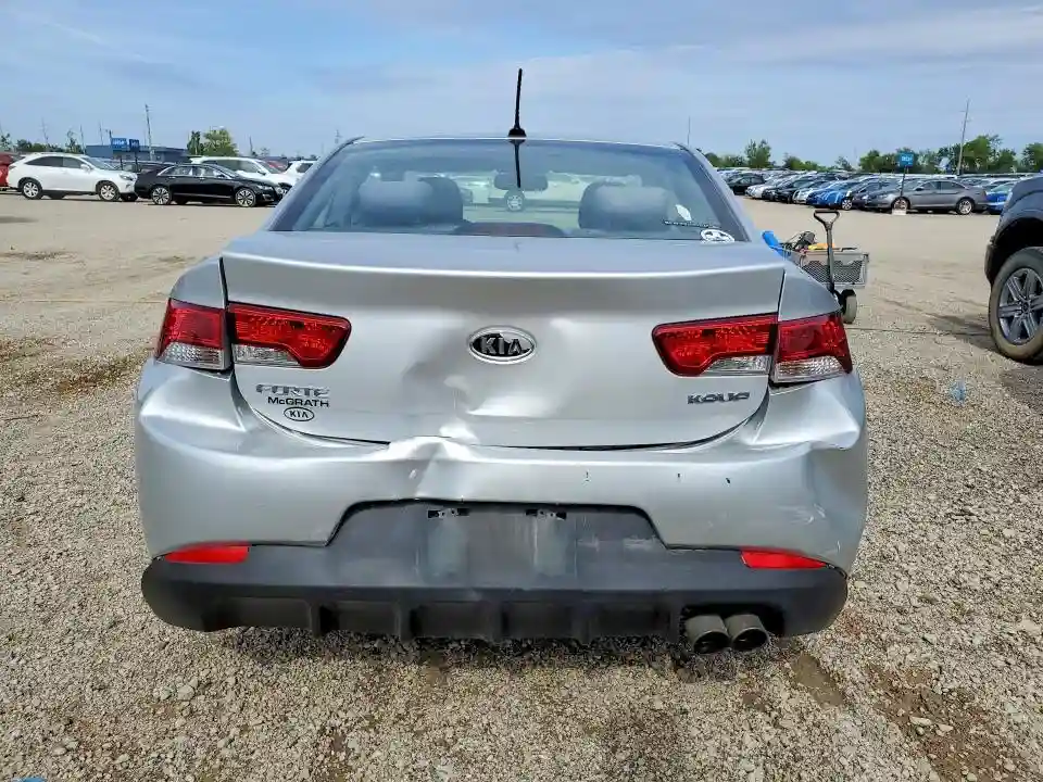 KNAFU6A22D5670205 2013 KIA FORTE-5