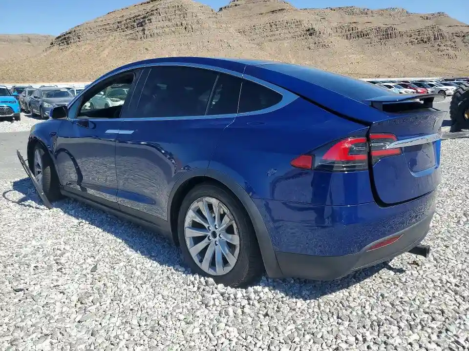 5YJXCBE21LF245908 2020 TESLA MODEL X-1