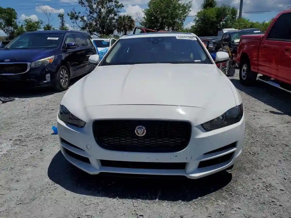 SAJAD4BG6HA953779 2017 JAGUAR XE-4
