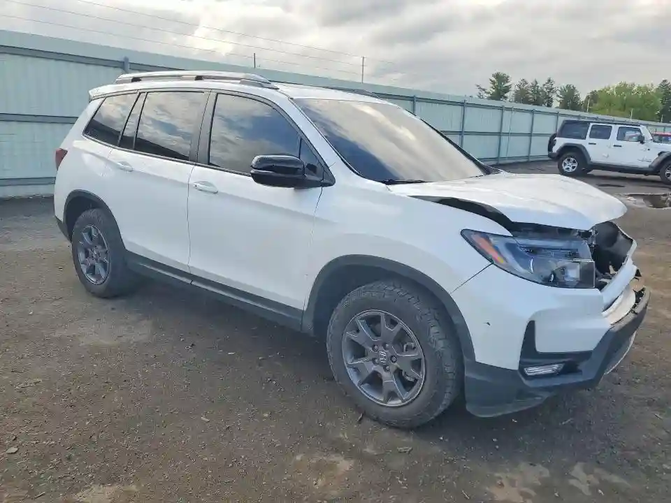 5FNYF8H65RB003953 2024 HONDA PASSPORT-3