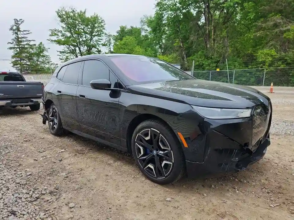 WB523CF04RCR71180 2024 BMW ALL OTHER-3