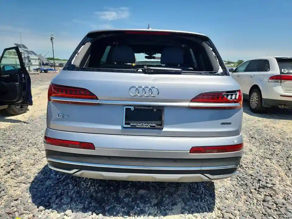 WA1LJBF77ND007760 2022 AUDI Q7-5