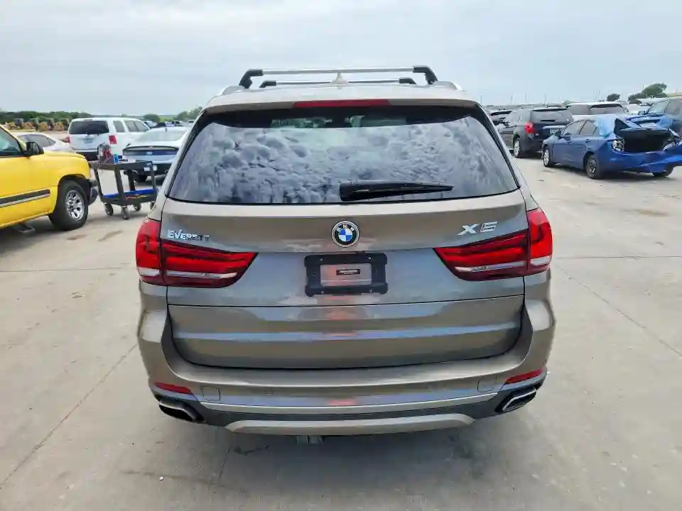 5UXKT0C50J0V99649 2018 BMW X5-5