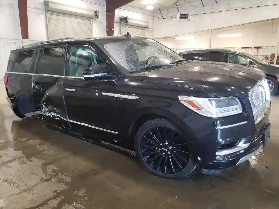 5LMJJ3LT9KEL07674 2019 LINCOLN NAVIGATOR-3