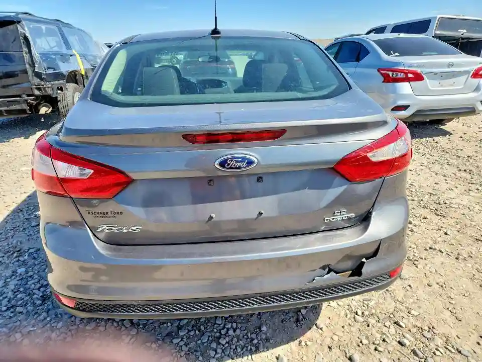 1FAHP3F20CL415644 2012 FORD FOCUS-5