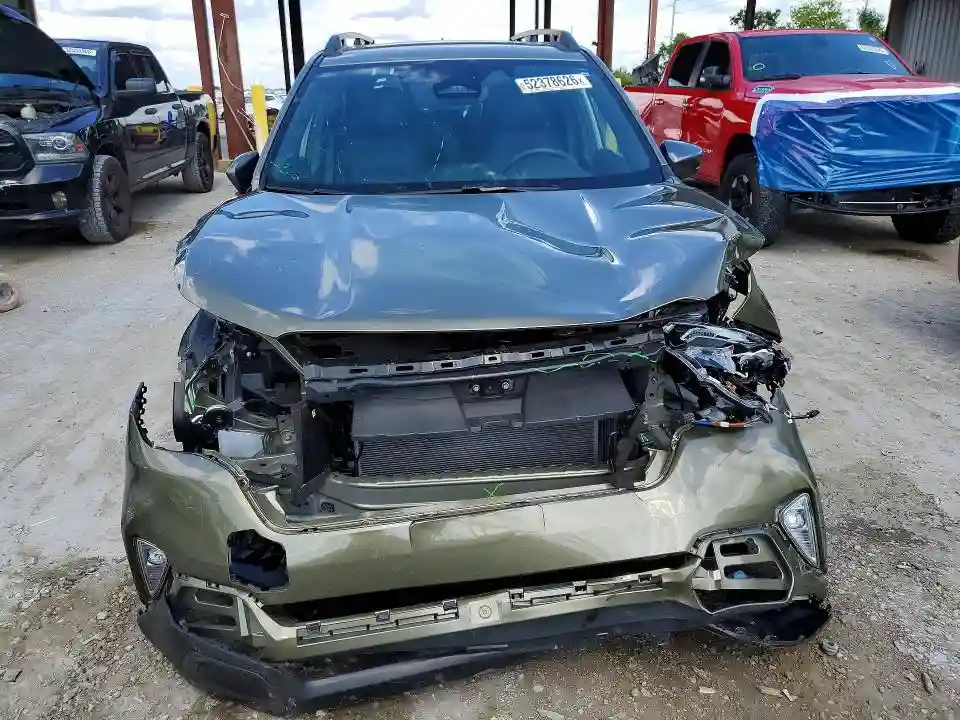 JF2SLDRC8SH513605 2025 SUBARU FORESTER-4