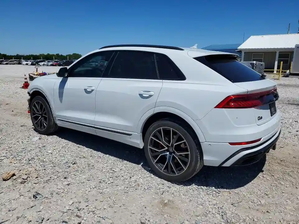 WA1EVBF10PD016733 2023 AUDI Q8-1