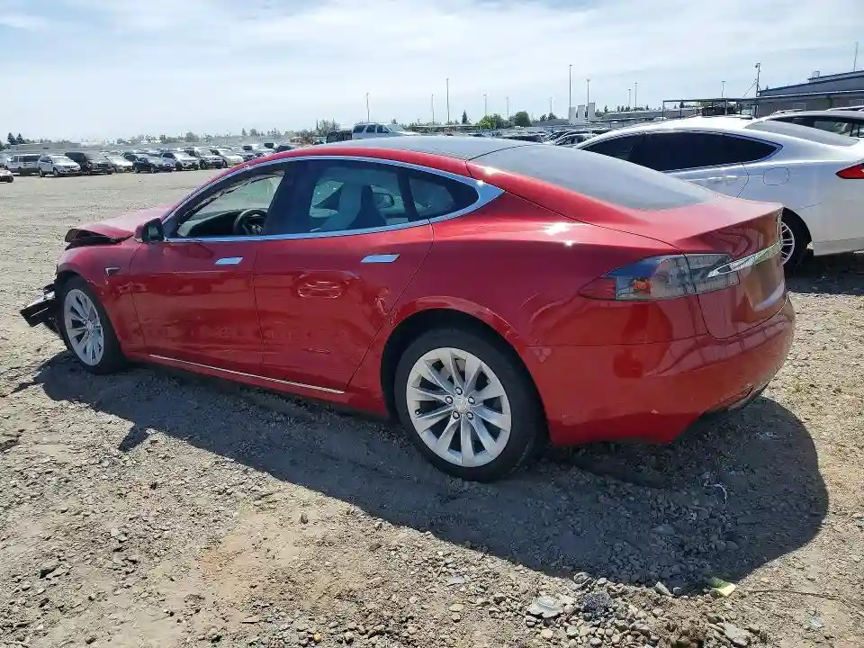 5YJSA1E28JF297429 2018 TESLA MODEL S-1