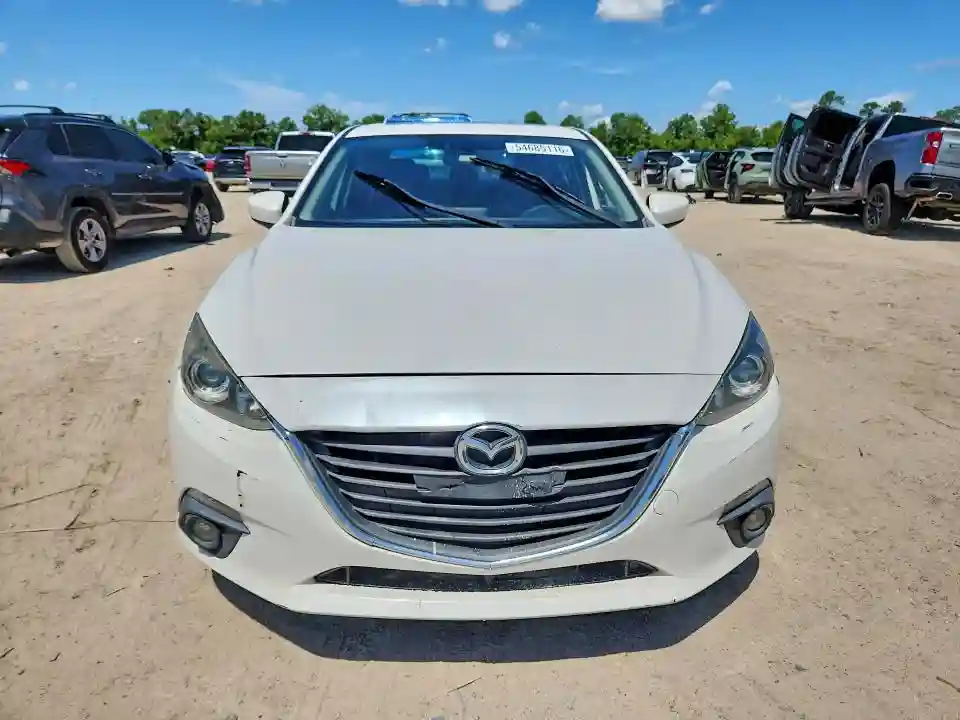 3MZBM1W75GM269008 2016 MAZDA 3-4