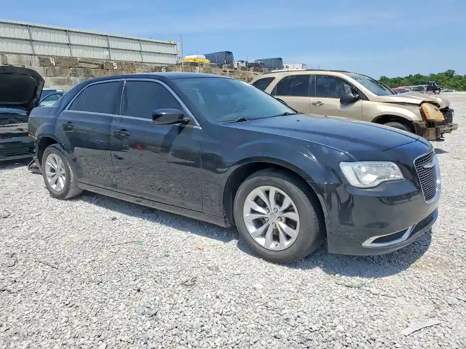 2C3CCAAG7JH340446 2018 CHRYSLER 300-3