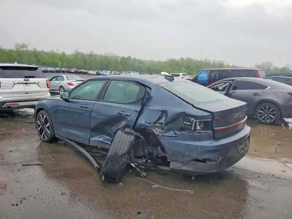 YSMFG3KA3RL213473 2024 POLESTAR 2-1