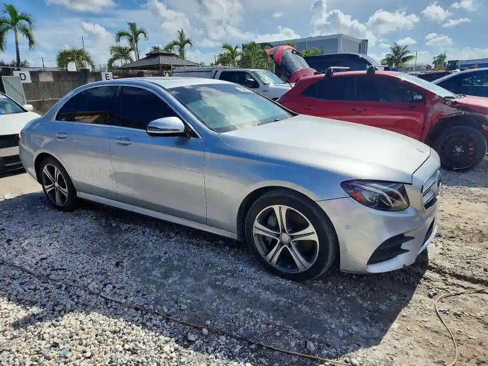 WDDZF4KB7HA158424 2017 MERCEDES-BENZ E-CLASS-3