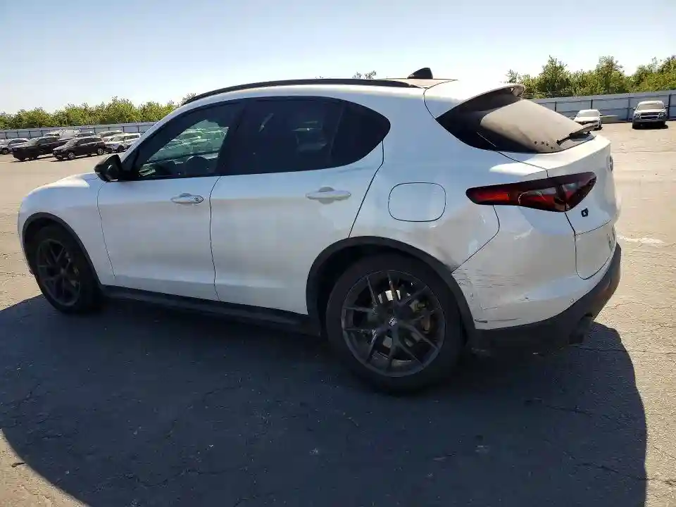 ZASPAKBN2K7C49398 2019 ALFA ROMEO STELVIO-1