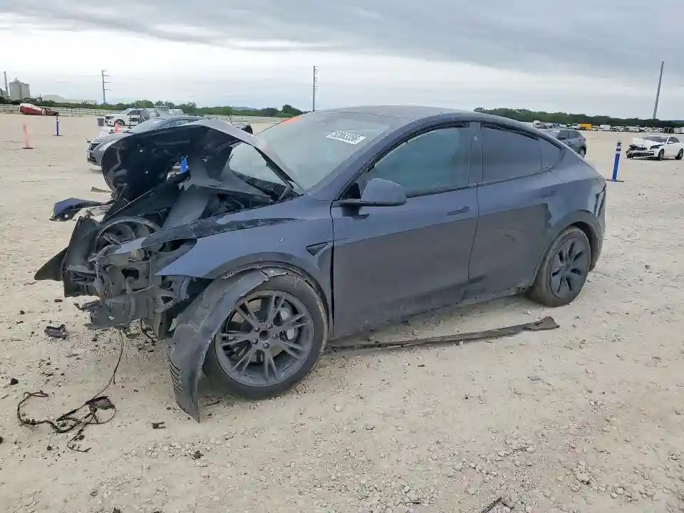 7SAYGDEDXRA331457 2024 TESLA MODEL Y-0