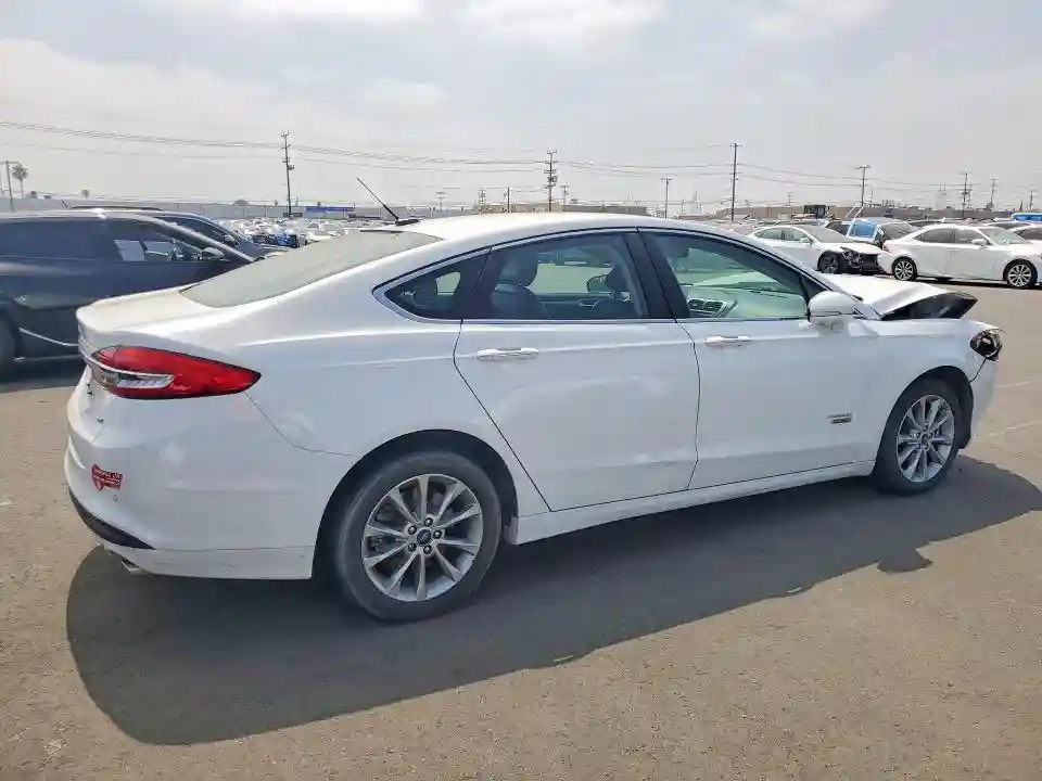 3FA6P0PU0JR257164 2018 FORD FUSION-2