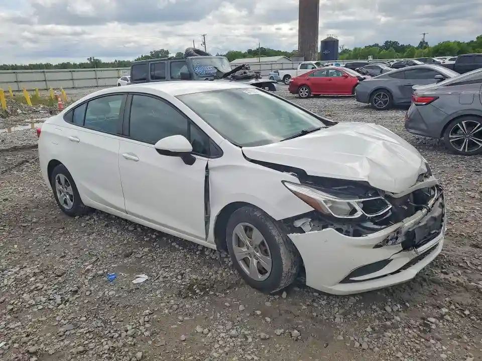1G1BC5SM3H7252012 2017 CHEVROLET CRUZE-3