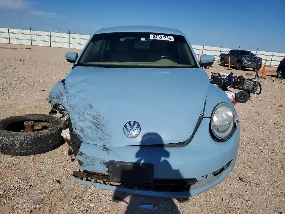3VWJ17ATXEM654508 2014 VOLKSWAGEN BEETLE-4