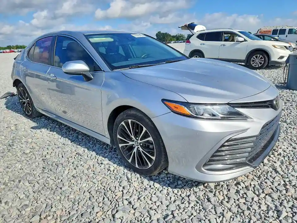 4T1C11AK5NU648008 2022 TOYOTA CAMRY-3