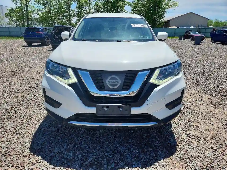 JN8AT2MVXHW024932 2017 NISSAN ROGUE-4