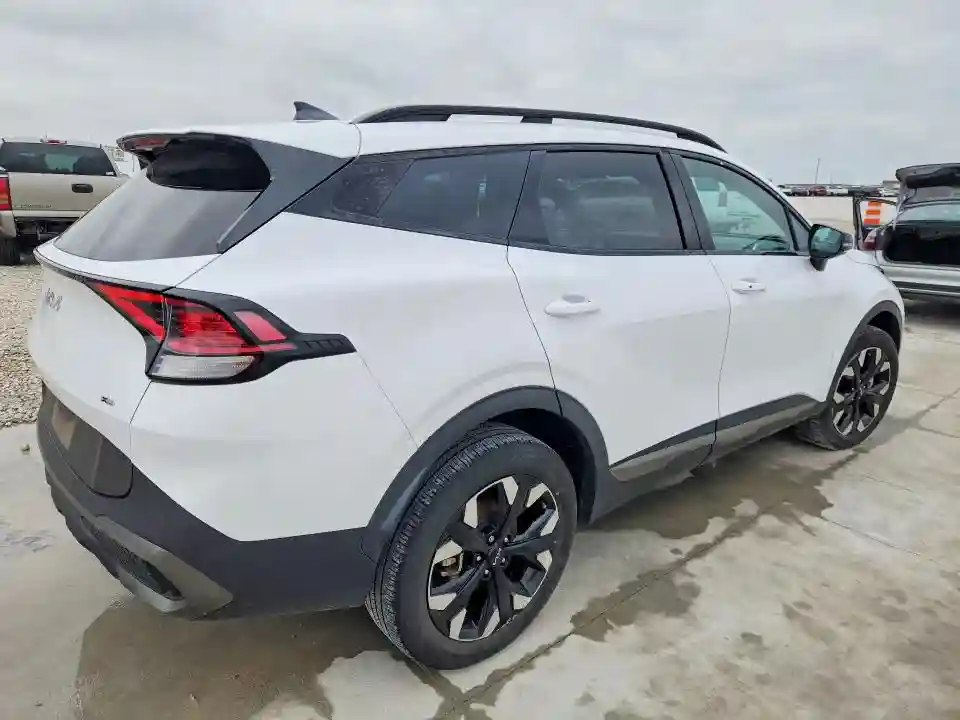5XYK6CAF2PG051306 2023 KIA SPORTAGE-2