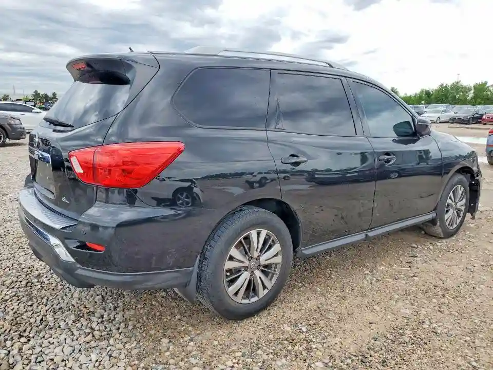 5N1DR2MN2JC621888 2018 NISSAN PATHFINDER-2