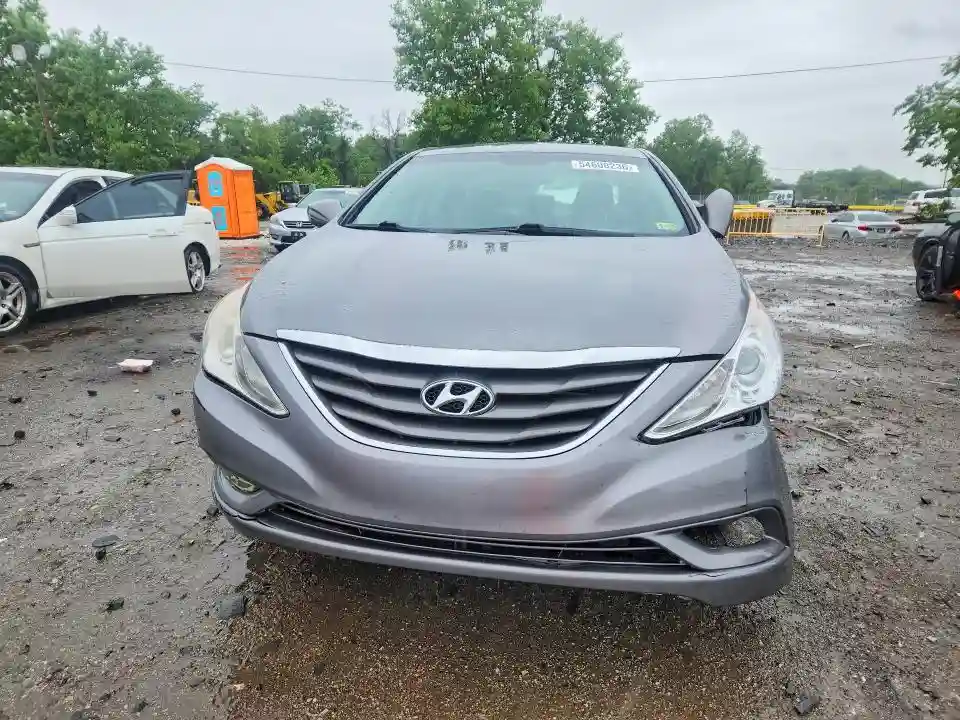 5NPEB4AC6DH781129 2013 HYUNDAI SONATA-4