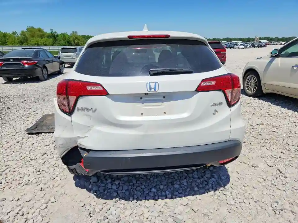 3CZRU6H59JM703684 2018 HONDA HR-V-5