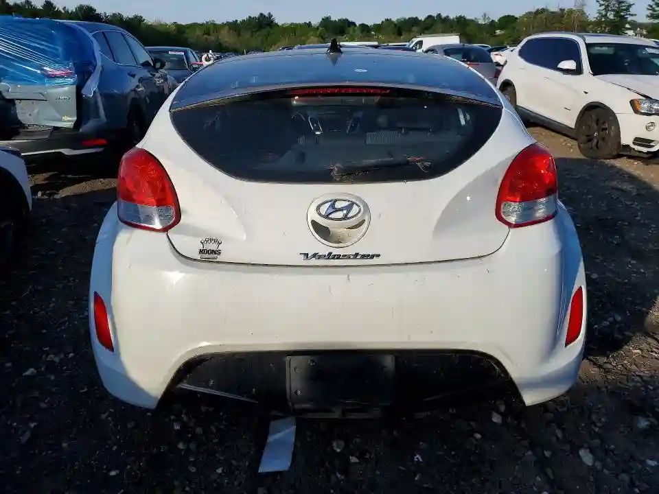 KMHTC6AD9DU161255 2013 HYUNDAI VELOSTER-5