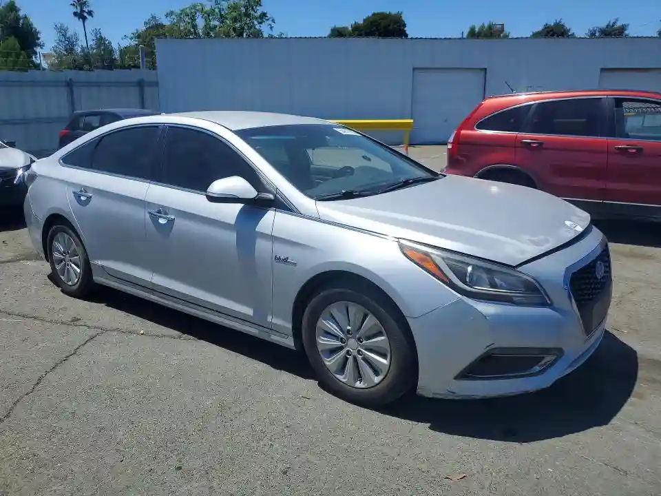 KMHE24L11GA012265 2016 HYUNDAI SONATA-3