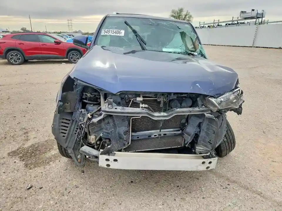 JTEZU5JR5H5154011 2017 TOYOTA 4RUNNER-4
