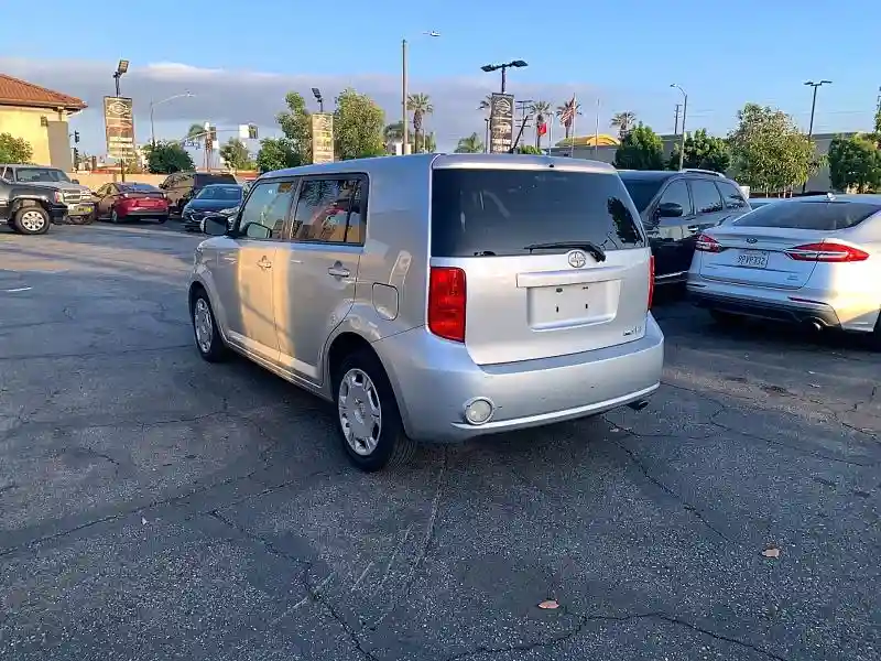 JTLZE4FEXA1107785 2010 SCION XB-2